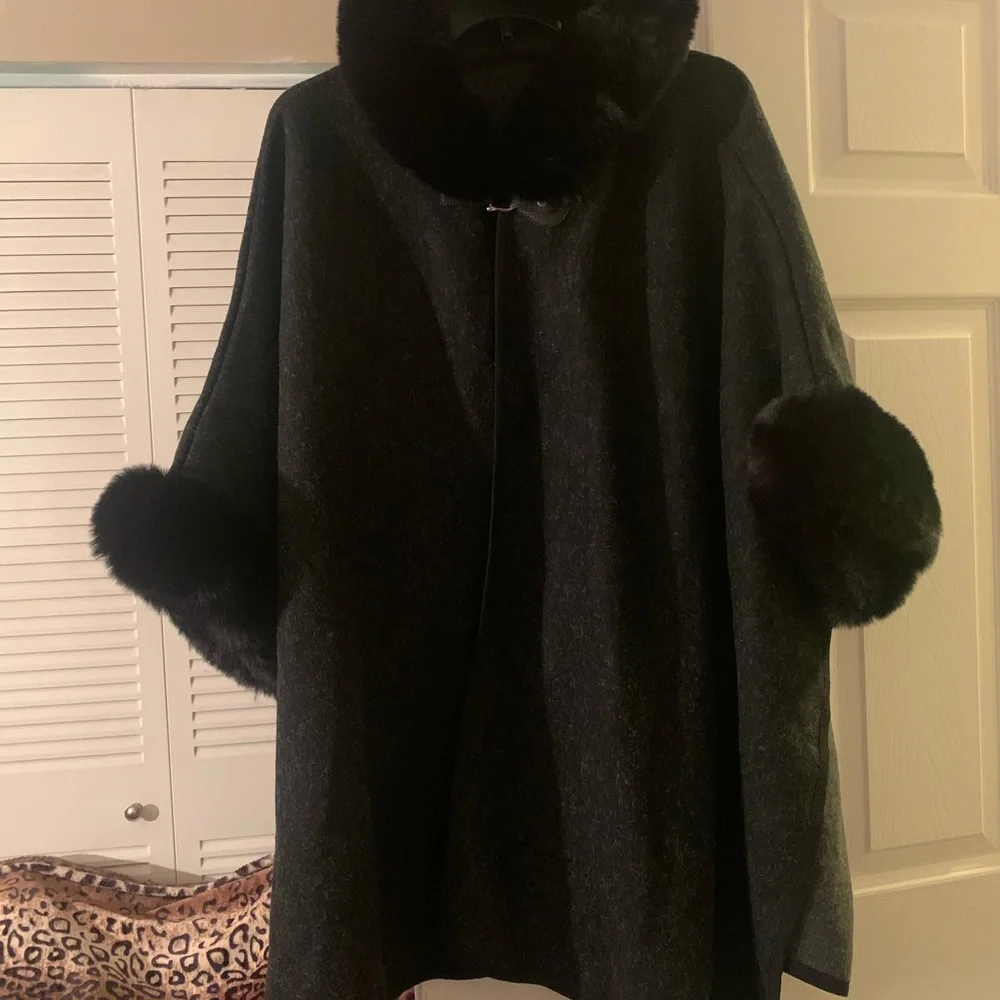 CARDIGAN GRAY SHAWL HOODIE. - Picture 6 of 12